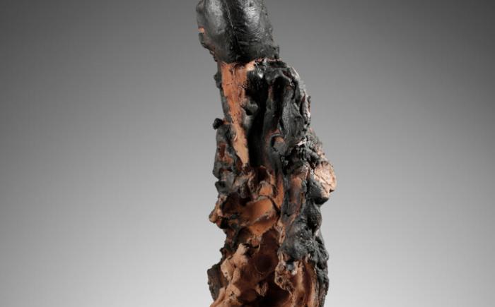 Figura, 1994, scultura in terracotta policroma, 58.0 x 23.0 x 28.0 cm