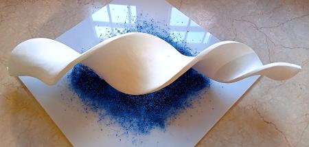 ELICOIDALE (2), 2025, installazione, cemento e vetro 74 x 74 x 17 cm